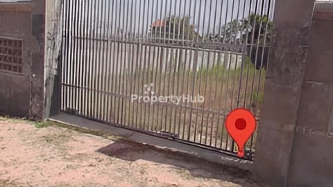 ដី&ផ្ទះលក់  ក្រោមទីផ្សា