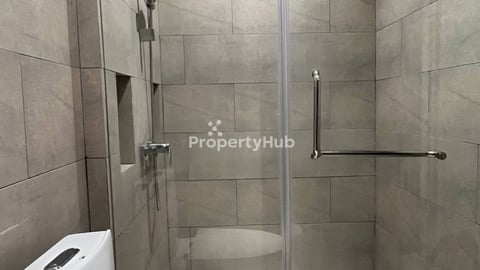 1-BR Condo at Prime Location of SenSok