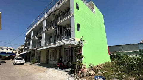 ផ្ទះល្វែងលក់