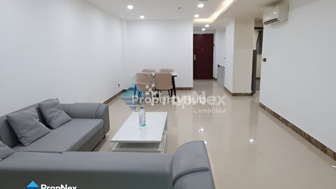 2 bedrooms for rent/sale 102m2
