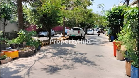 ផ្ទះល្វែងសំរាប់លក់. កំពុងជួលស្រាប់350$ ក្និង1ខែ