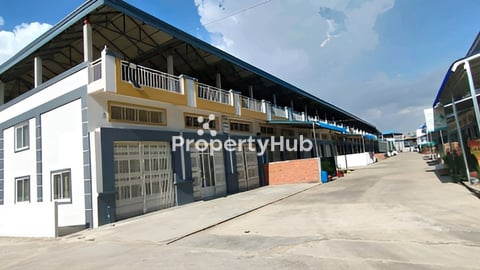 ផ្ទះលក់ផ្លូវ42