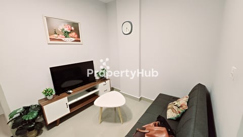 ខុនដូរុងរឿង 1​ បន្ទប់គេង ជ្រោយចង្វារ