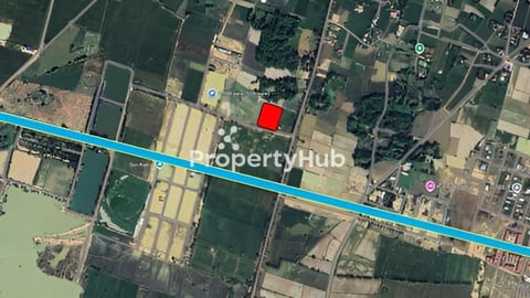 លក់ដី_ក្បែរផ្លូវក្រវ៉ាត់ក្រុងទី៣ (ផ្លូវ30m) តែតម្លៃដដែល_មានផែនទីបង្ហាញ