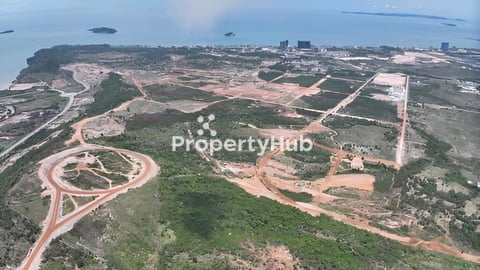 ដីខ្នាតវីឡាលក់ខាតក្រោមទីផ្សារ ចម្ងាយ2គីឡូពី🌊🏖អូត្រ្តេស 159$/sqm