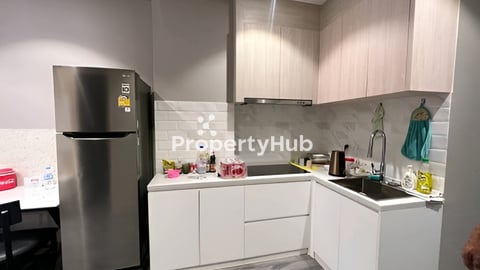 LUXURY HEALTHY LIVING AT TIME SQUARE 2 – ONLY $550/MONTH!