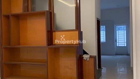 ផ្ទះលក់ឈូកវ៉ា2លក់ប្រញ៉ាប់លុយ