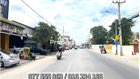 ឃ្លាំងលក់តំលៃក្រោមទីផ្សារ 550$/m2 (ចរចារ)