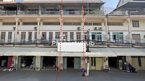 🏘 ផ្ទះល្វែង នៅជិតផ្សារប៉េសេ ត្រូវការលក់បន្ទាន់ខ្លាំង (កូដ: A05-060255)