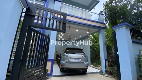 ផ្ទះវីឡាថ្មី​ ទុលមុខកោះពេជ្រនៅ ក្រុងអរិយ្យក្សត្រ លក់ប្រញាប់