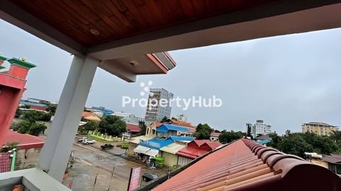 ទីតាំងល្អសម្រាប់ប្រកបរបរផ្សេងៗ