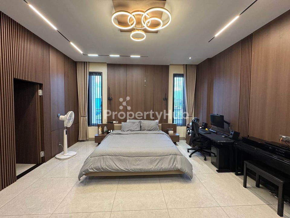 Property 5