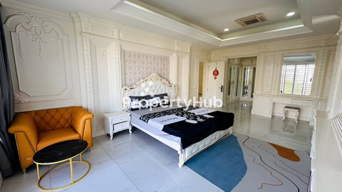 🏠Villa Queen for rent in Borey Hitich luxury