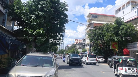 ដីលក់នៅលើផ្លូវ358