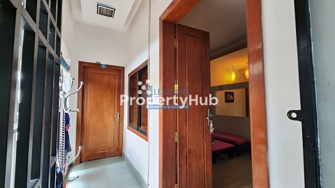 DaunPenh near royal palace