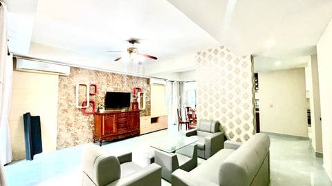 ✅Link Villa For Rent in Borey Camko City