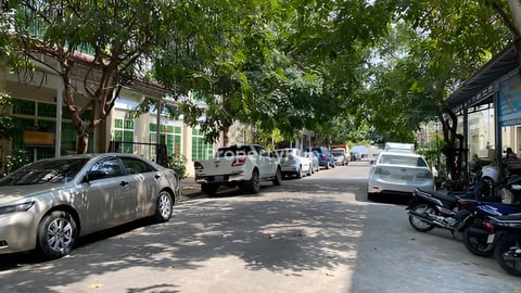 🏘 ផ្ទះល្វែង ក្នុងបុរី ជ័យជំនះ ត្រូវការលក់បន្ទាន់ខ្លាំង ​