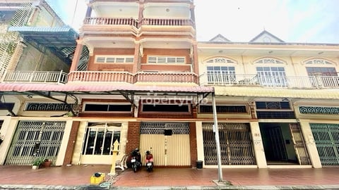 💥ផ្ទះល្វែង លក់បន្ទាន់ខ្លាំង! នៅម្តុំទួលសង្កែ (Code: F-00003