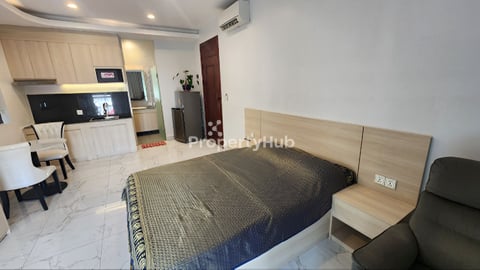 WESTERN STUDIO ROOM FOR RENT-NEAR AEON MALL🍀