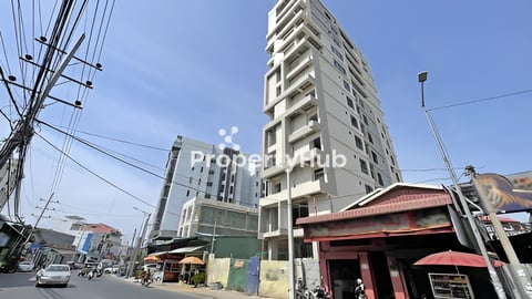 (English Below) 🏘 អគារ (Building) សម្រាប់ជួល នៅលើផ្លូវធំសឡា (កូដ៖ 	A05-060797)