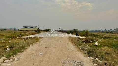 ដីលក់នៅជិតសាលាសង្កាត់គោករកា