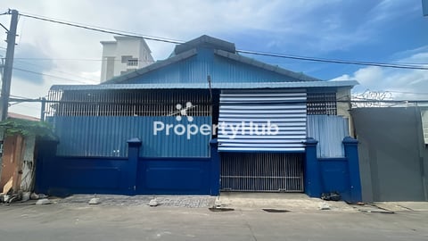 ដីនិងឃ្លាំងសម្រាប់លក់ នៅសង្កាត់ទួលទំពូងទី១