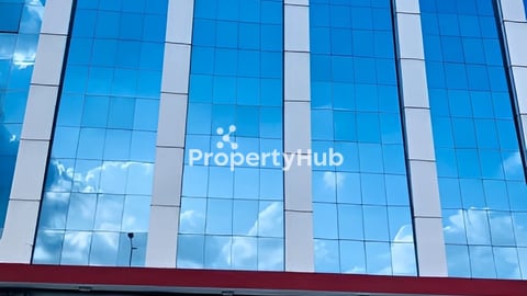 ផ្ទះ3​ល្វែង​ សម្រាប់ជួល​ ជិត​  ហ្រ្គេន​ ភ្នំពេញ​  ផ្លូវទំហំ 30ម៉ែត្រ​