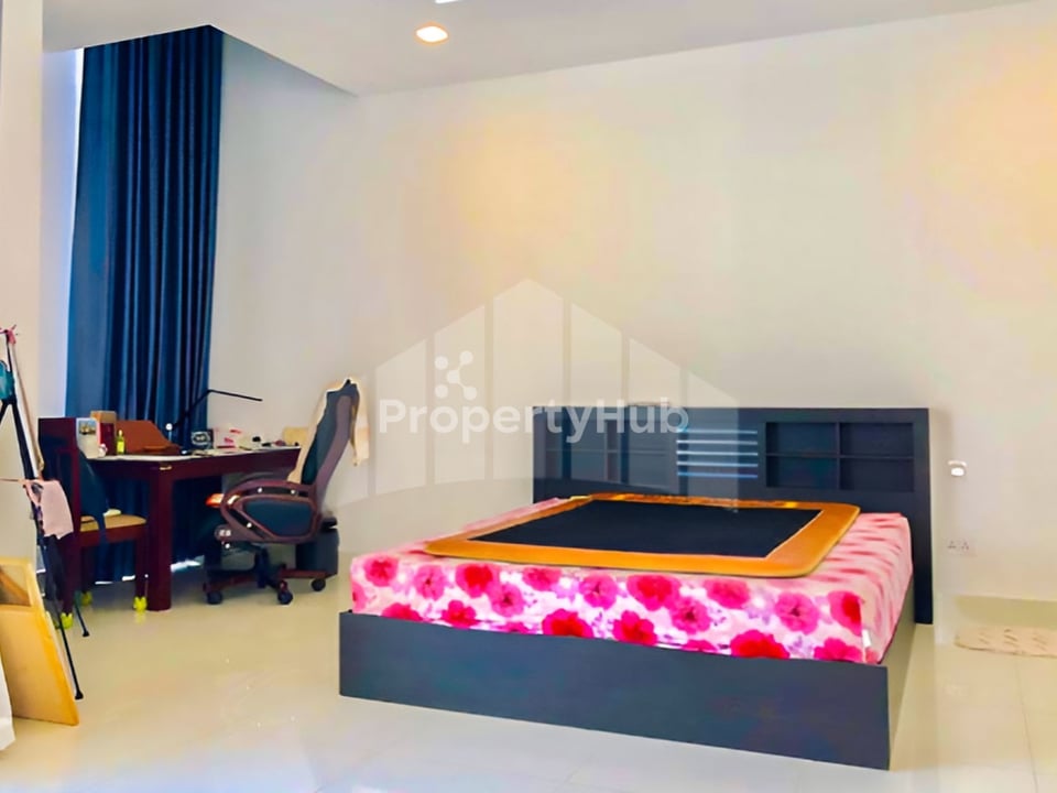 រូបភាពអចលនទ្រព្យទី 4