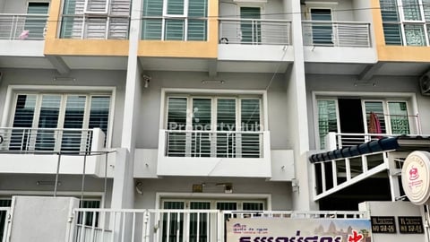 House for rent at Chaom Chao