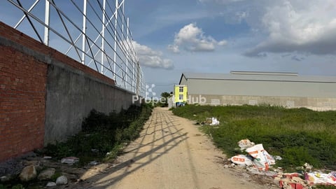 ដីលក់នៅជាប់បុរីពិភពថ្មីឈូកវ៉ា2