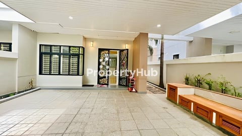 🏘 វីឡាភ្លោះ (Twin-B) ក្នុងបុរី ប៉េងហួត60ម ត្រូវការលក់បន្ទាន់ខ្លាំង