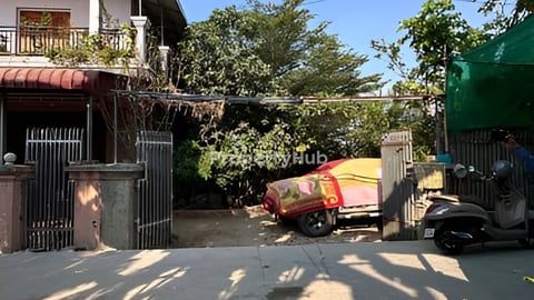 ដី​លក់​បន្ទាន់​ក្រោម​ទី​ផ្សារ​50-60%​ទីតាំង​ក្រុង​តាខ្មៅ​ជិត​ផ្សារ​តាខ្មៅ​ថ្មី​