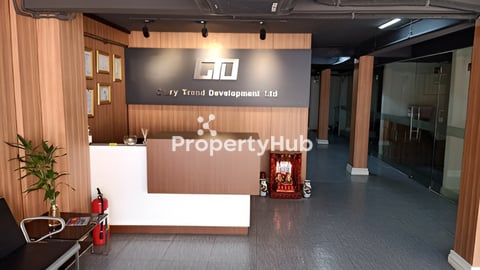 ផ្ទះ/អគារជួល ឬលក់ ៖ ក្នុងផ្សាររតនះផ្លាហ្សា, សង្កាត់ទឹកថ្លា ខណ្ឌសែនសុខ, រាជធានីភ្