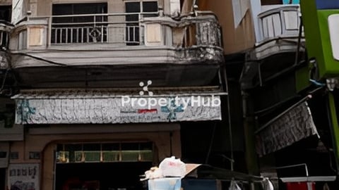 ផ្ទះជួលជាប់របងខាងត្បូងពេទ្យលោកសង្ឃ ឬពេទ្យព្រះកុសុមៈ