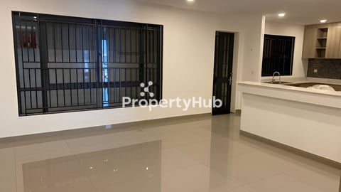 🏠វីឡាឃ្វីនសម្រាប់លក់ក្នុងតម្លៃពិសេស នៅក្នុងបុរីជីបម៉ុងលែនម៉ាក ៦០ម៉ែត្រ