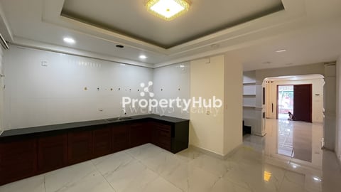 ផ្ទះជួលថ្មីស្អាត ជិតផ្សារឈូកមាស | For Rent