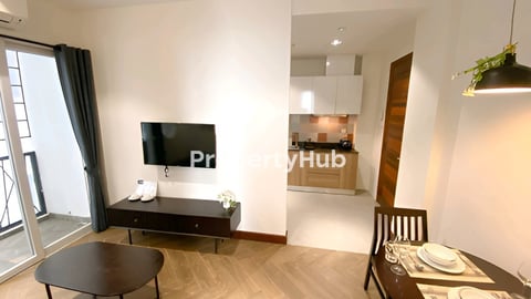 1BR Flat Near Russian Market