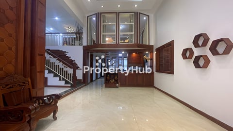 វីឡាសម្រាប់ជួល នៅខាងត្បូងផ្សារទួលទំពូង