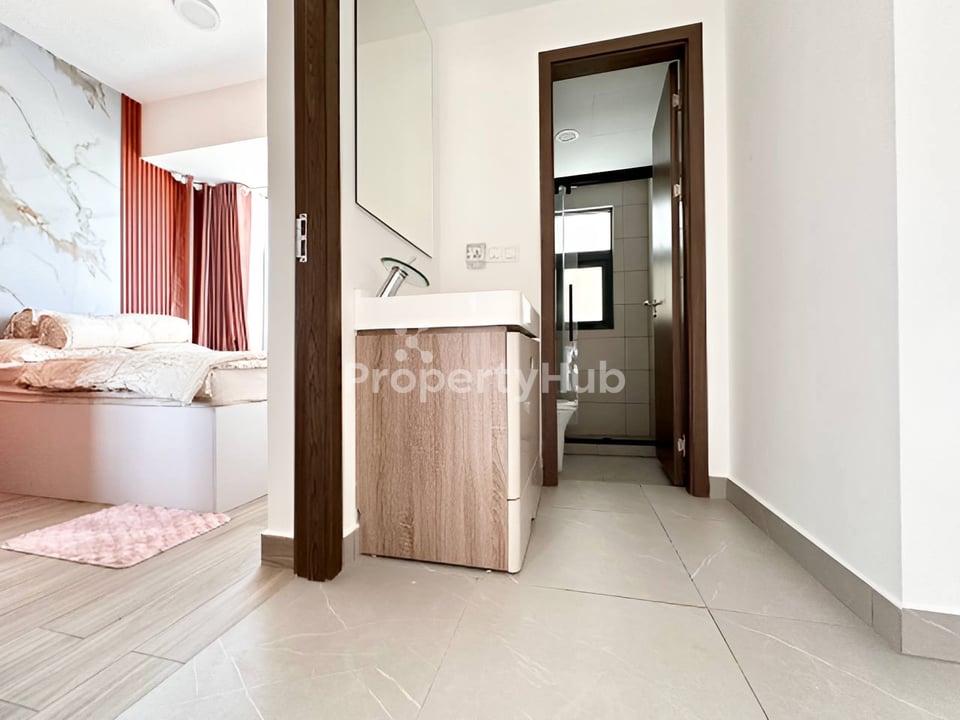 រូបភាពអចលនទ្រព្យទី 4