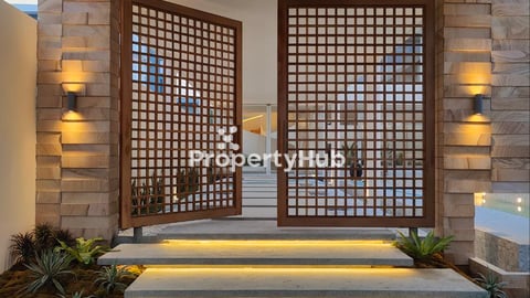 Luxury Villa For Sale in Chbar Ampov