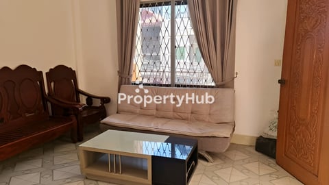 ផ្ទះល្វែងជាន់ទី1 ជួល/House for Rant