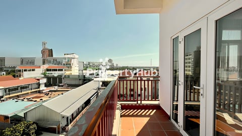 អគារសម្រាប់លក់ នៅ​ផ្សារដេីមថ្កូវ​ | Building for Sale in Phsar Daeum Thkov