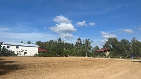 058: ដីកណ្តាលស្ទឹង 10x38 ជាប់ផ្លូវកៅស៊ូរដ្ធ