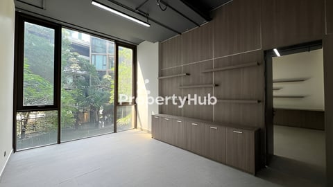 ការិយាល័យជួល តូចស្អាត នៅទួលគោក  Office Space for rent at Toul Kork (TK)  Code : 