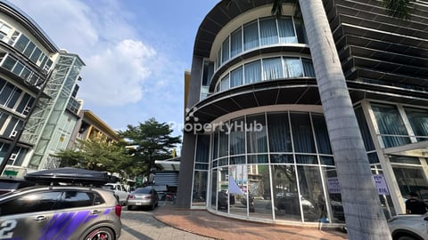 🏛️អគារកែងជួលនៅ Orkide 2004 ធំ| Corner BUILDING FOR RENT