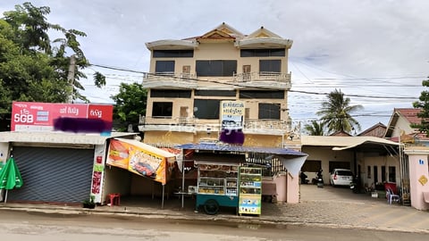 ផ្ទះសំណាក់ក្រុងស្វាយរៀងលក់ 60ម៉ឺនត