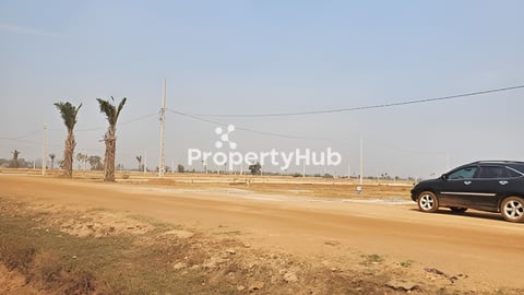 ដីឡូរគំរោងមហាព្រហ្ម5 8x19 ជិតផ្លូវ51