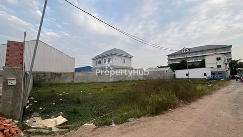 ដីលក់ពិភពថ្មីឈូកវ៉ាមួយ​តម្លៃ31000$(5x20)