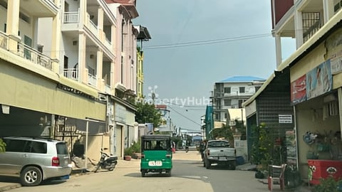 ដីលក់នៅបុរីផុនស៊ុយ ចរចារបាន