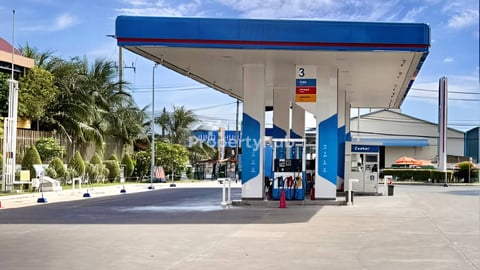 Petrol Station with Income for Rent | ~6,188 sqm Land | $8,000/Month | Tuol Pong